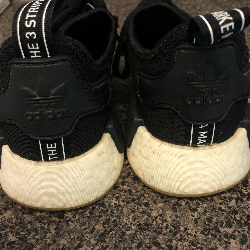 NMD R1 adidas - Picture 8 of 9
